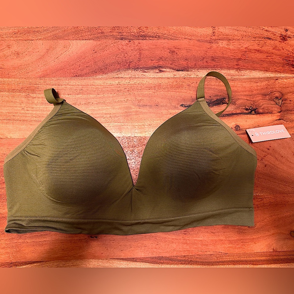 NWT Thirdlove Form Seamless V-Neck Wireless Bra // Palm Green Stripe // 3X